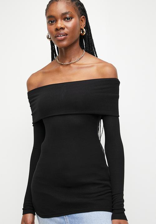 Superbalist - Fitted off the shoulder tee - black