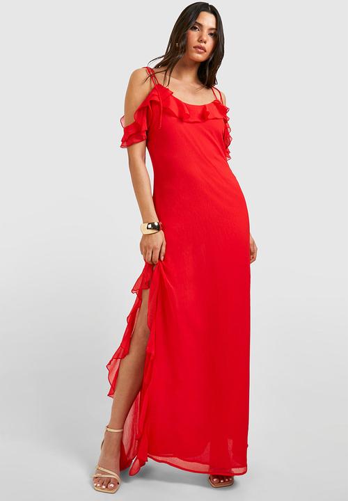 boohoo - Chiffon ruffle split maxi dress - red