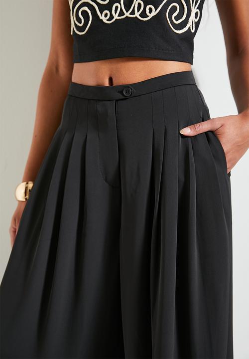 Superbalist - Low waist wide leg pant - black