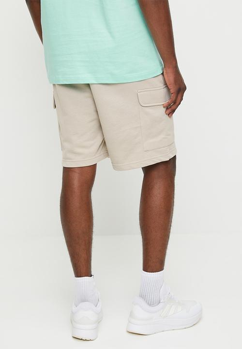 adidas Performance - SL FT Cargo Shorts 2 - wonder beige