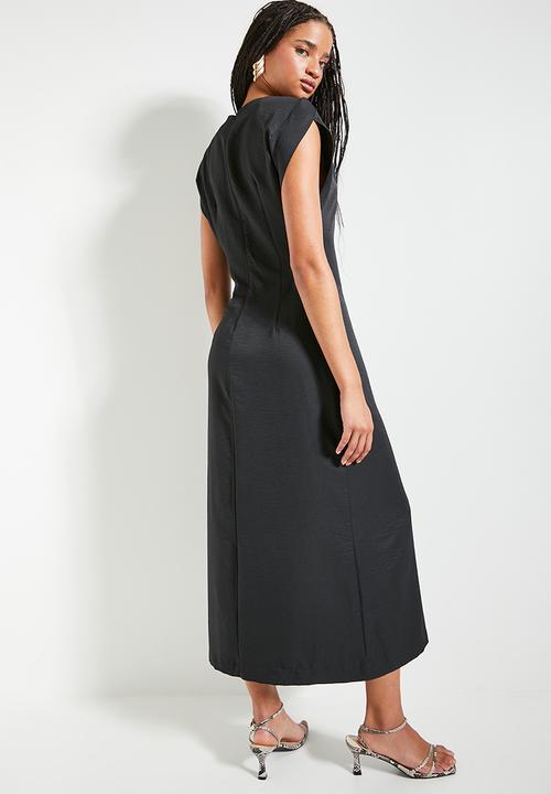 Superbalist - Minimal power shoulder midi dress - black