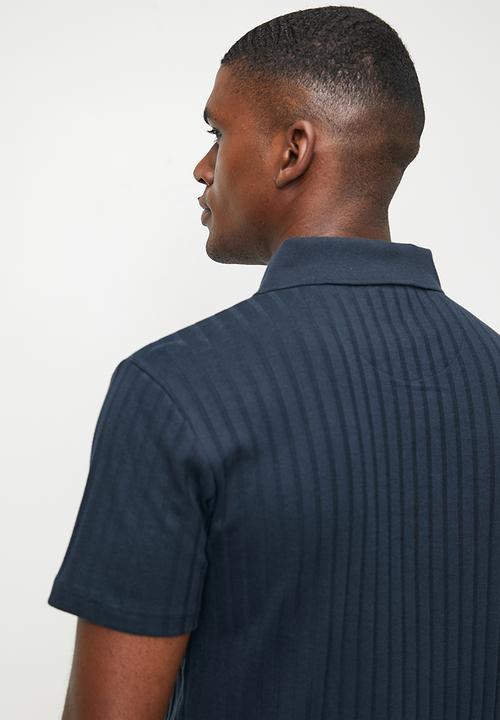 POLO - Andre Textured Short Sleeve Golfer - Navy