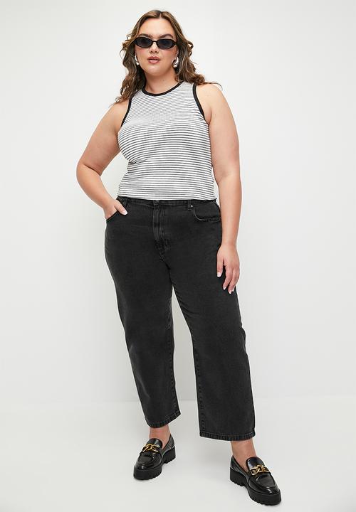 Cotton On - Plus Straight Crop Jean - Graphite Black