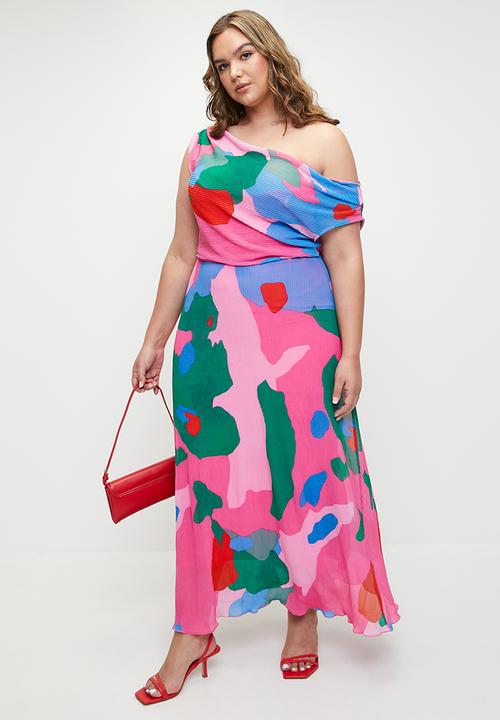 Me&B - Plus mesh plisse dress - stingoya