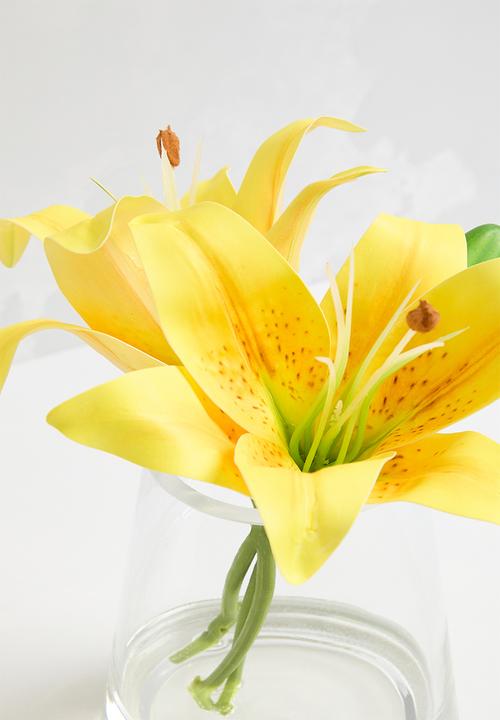 Silk By Design - Tiger lily mini vase - yellow