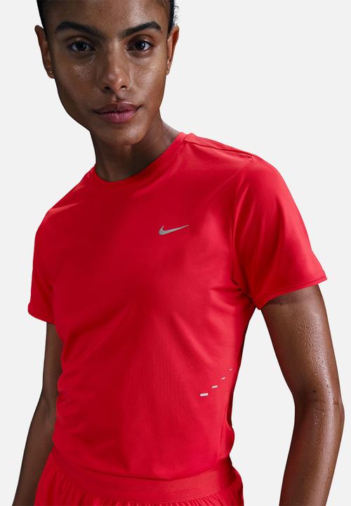 Nike - Nike Swift Top - Lt Crimson/Reflective Silv
