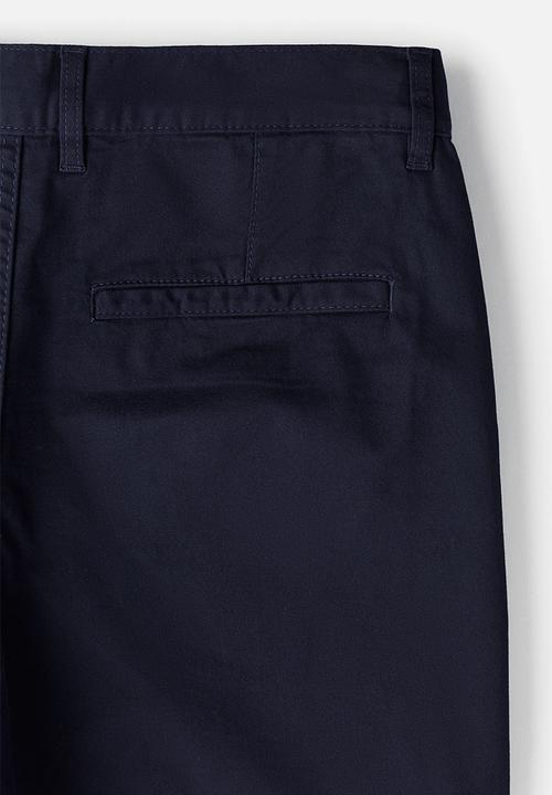 H&M - Regular fit chino shorts - navy blue