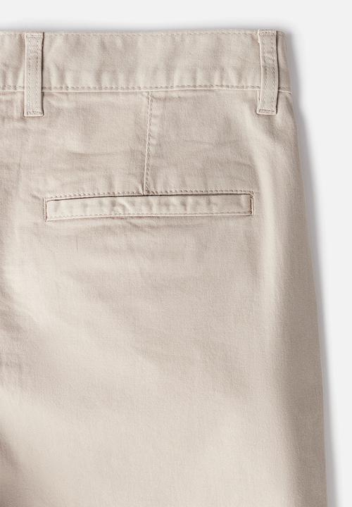 H&M - Regular fit chino shorts - beige