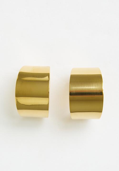 Zoe on Trend - Modern silk hoop earring - gold
