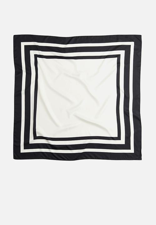 H&M - Patterned scarf - cream black