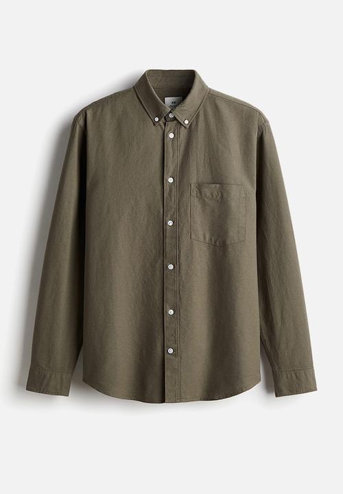 H&M - Regular fit oxford shirt - dark khaki green 