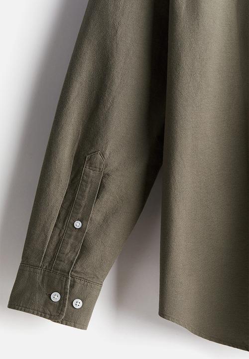 H&M - Regular fit oxford shirt - dark khaki green 