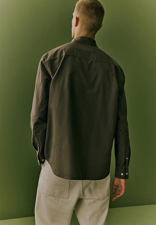 H&M - Regular fit oxford shirt - dark khaki green 