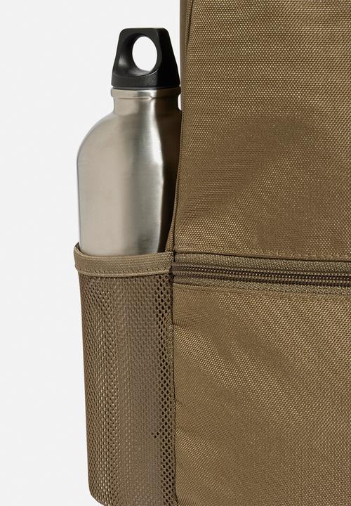 adidas Performance - Clsc Pcase Bp Olistr/Black