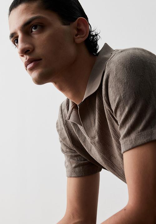 H&M - Slim fit textured polo shirt - greige