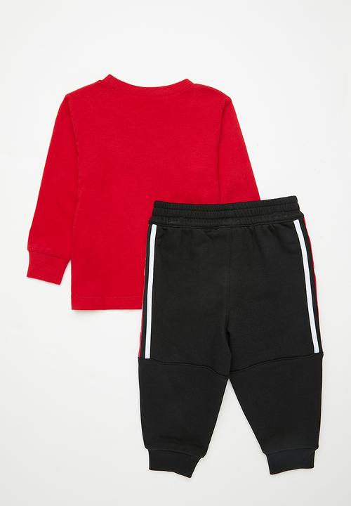 Nike - Nkn n nsw club poly ls pant se - black & red