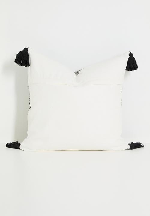 Sixth Floor - Dre woven cushion cover - Black