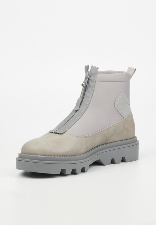 MAZERATA - Vinchey34 - Grey