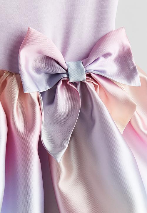 H&M - Flared-skirt dress - purple rainbow gradient