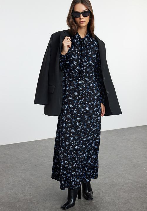 Trendyol - Black Floral Woven Shirt Dress