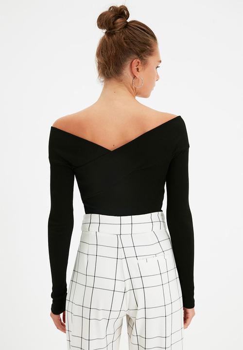 Trendyol - Black slim carmen collar ribbed bodysuit (snap fasteners)