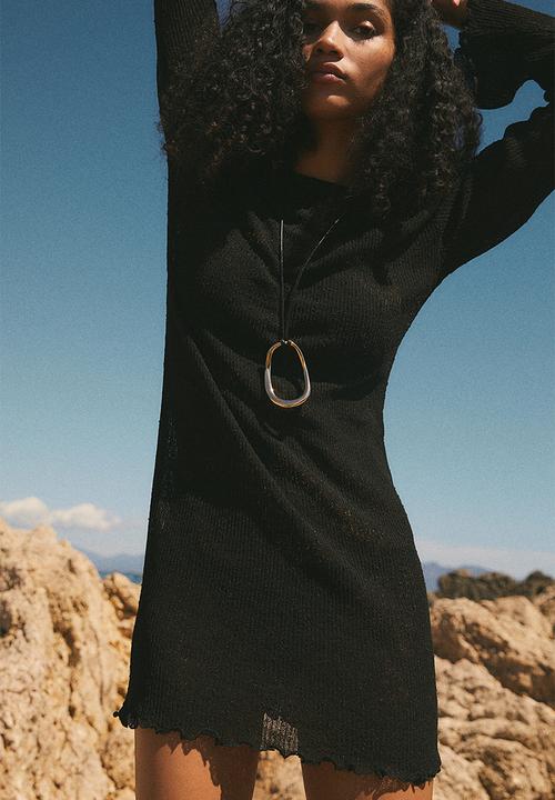 H&M - Deep-back knitted dress - black