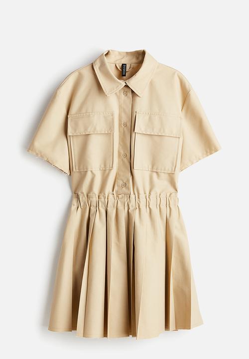 H&M - Pleated-skirt utility dress - light beige