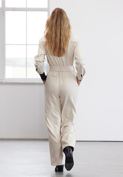 Trendyol - Limited Edition Stone Belted Pocket Detailed Suede Jumpsuit