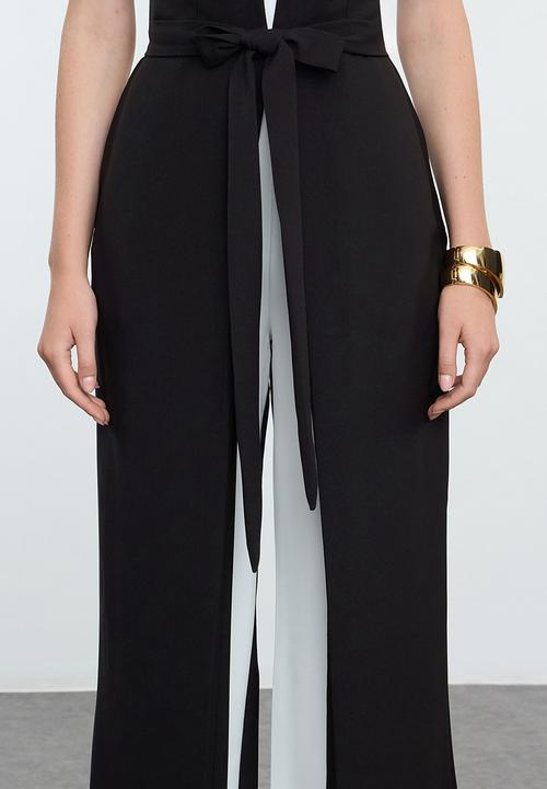 Trendyol - Black-White Belt Detailed Woven Overalls