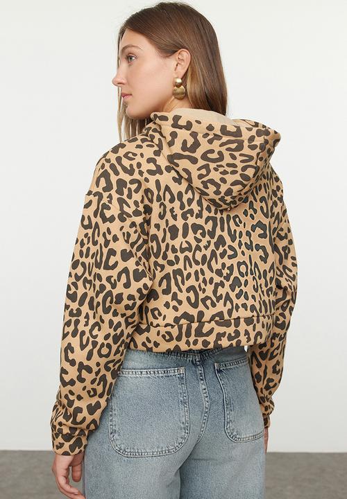 Trendyol - Animal leopard patterned crop hooded knitted sweatshirt