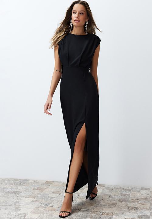 Trendyol - Padded Long Dress - Black  