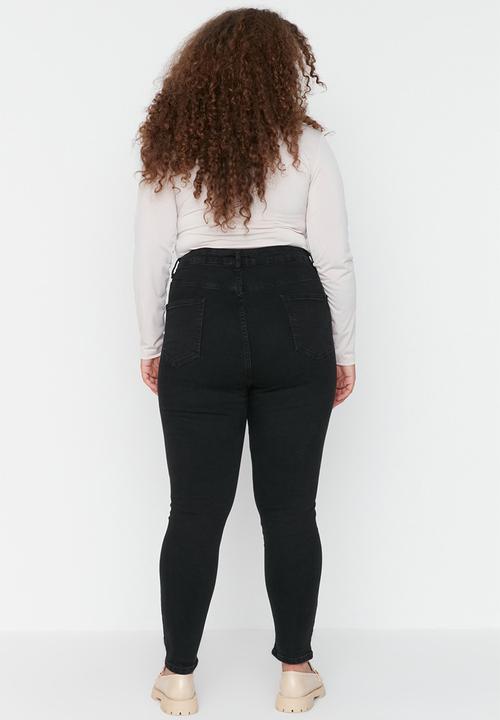 Trendyol - Plus Black High Waist Flexible Skinny Jeans