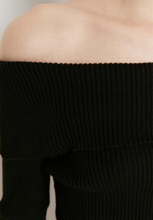 Trendyol - Black super crop carmen collar knitted top