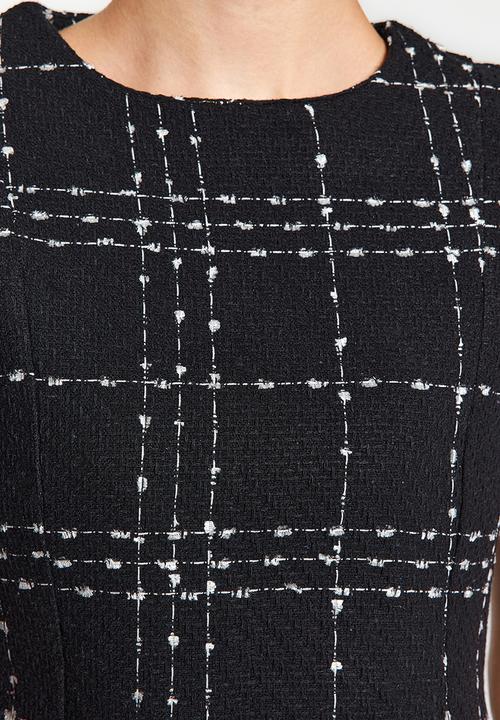 Trendyol - Straight-Cut Mini Tweed Dress - Black 