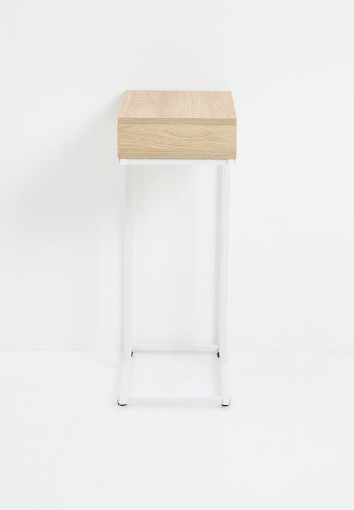Sixth Floor - Deira side table - natural