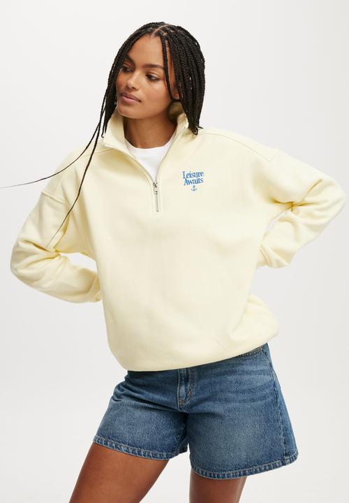 Classic Fleece Oversized Half Zip Sweatshirt - Leisure Awaits