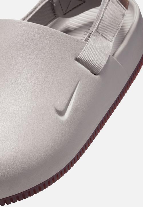 Nike - Nike Calm