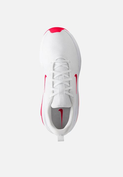 Nike - Nike Bella 7
