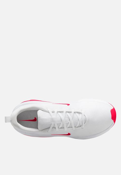 Nike - Nike Bella 7
