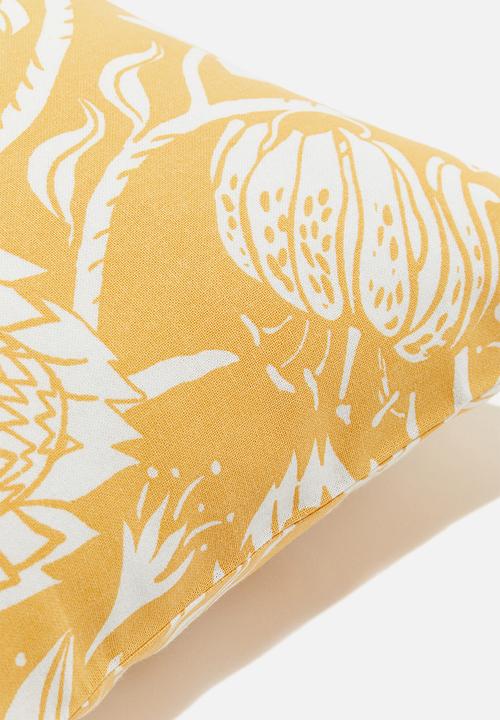 H&M - Patterned cushion cover - yellow patterned