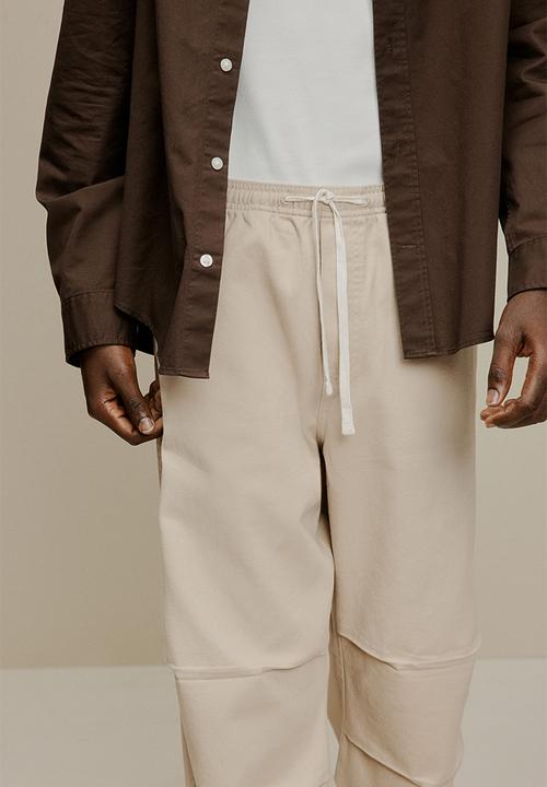 H&M - Loose fit twill trousers - beige