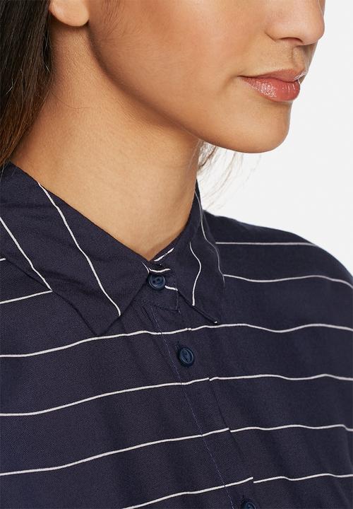 VILA - Very shirt