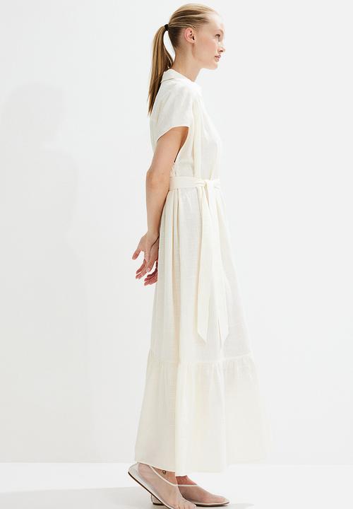 H&M - Oversized tie-belt dress - cream