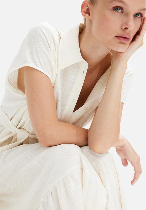 H&M - Oversized tie-belt dress - cream