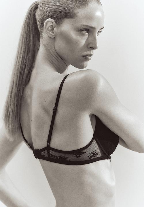 H&M - Lace super push-up bra - black
