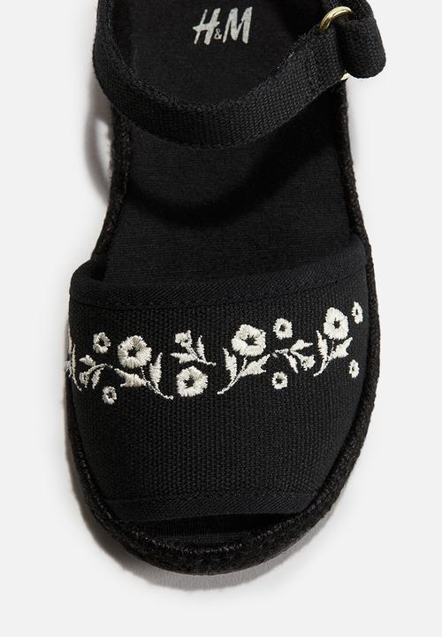 H&M - Ankle-strap sandals - black flowers