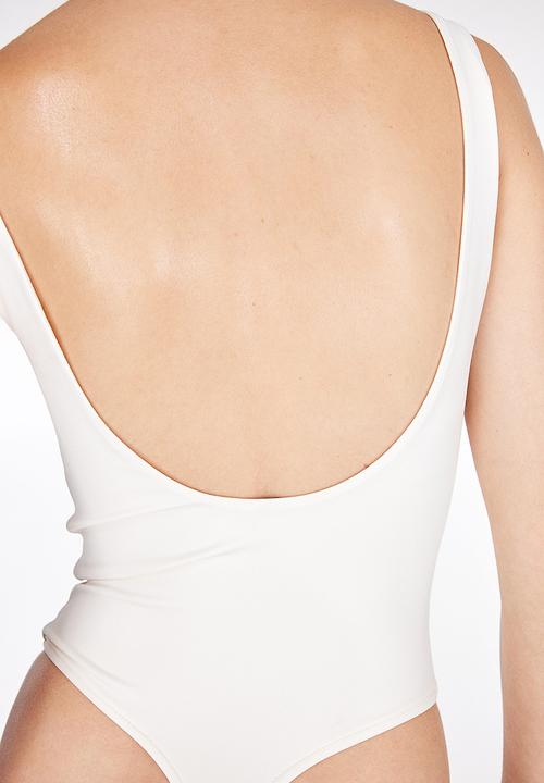 H&M - Low-back thong body - cream