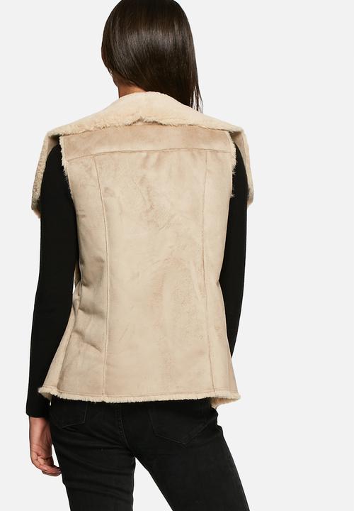 VILA - Sherpa waistcoat