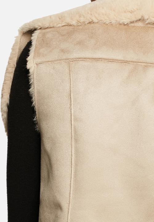 VILA - Sherpa waistcoat