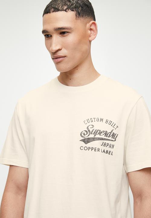 Superdry. - Copper label chest graphic tee - Rice White
